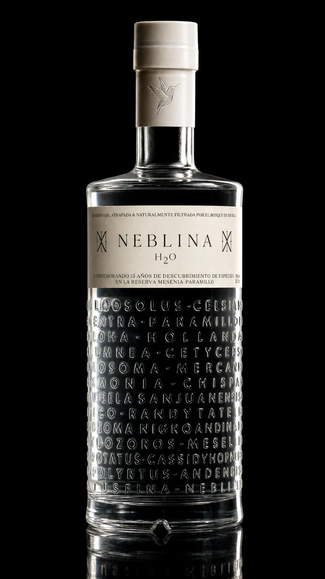 Neblina H₂O in a glass bottle