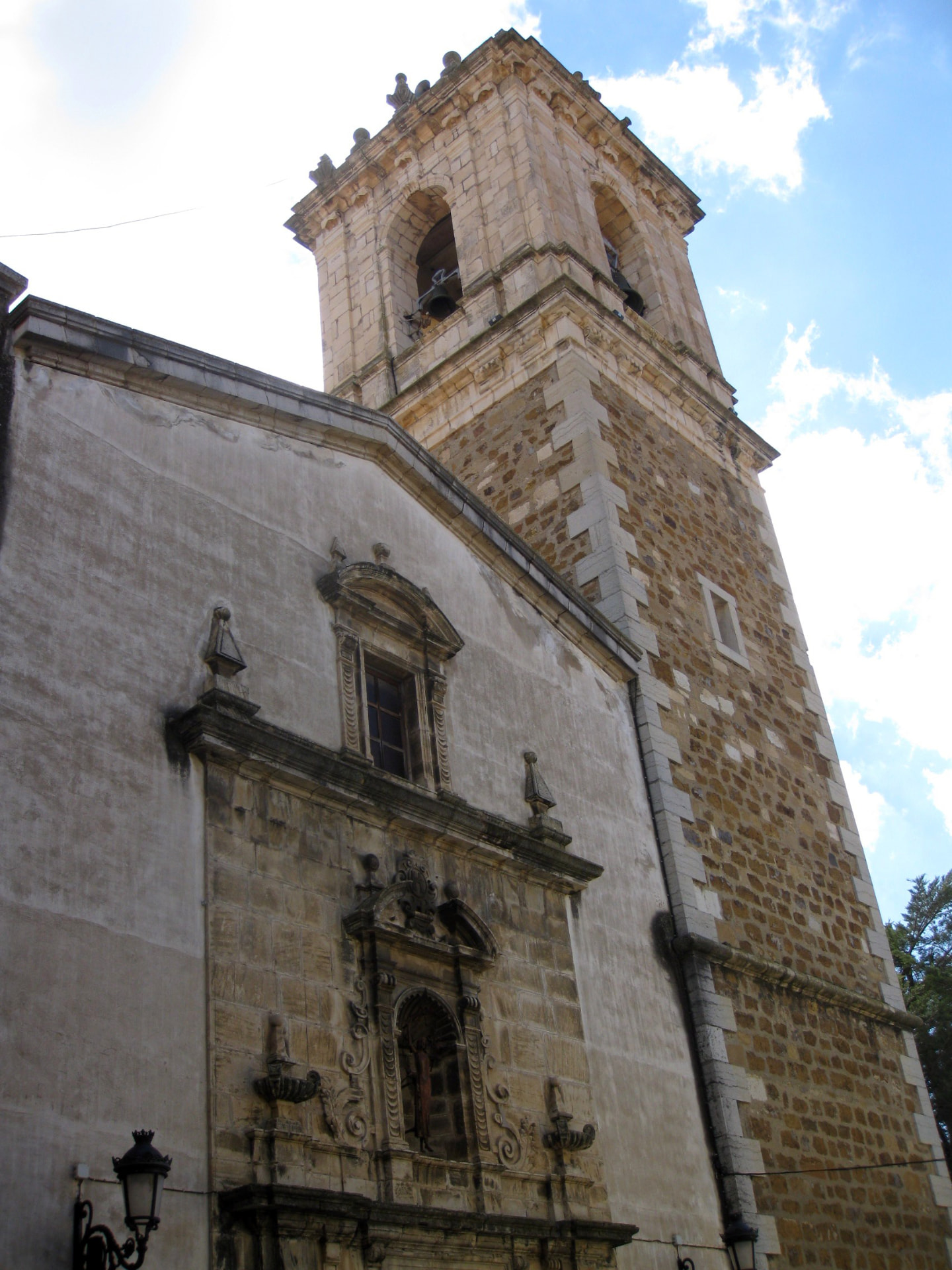 The parish church of l'Assumpció in Benassal